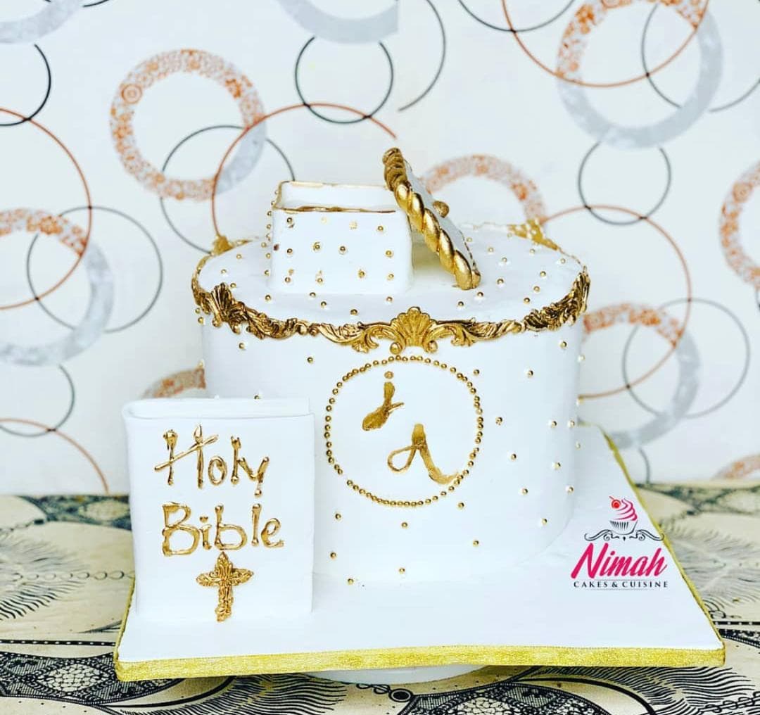 Classic Ivory Dream Cake