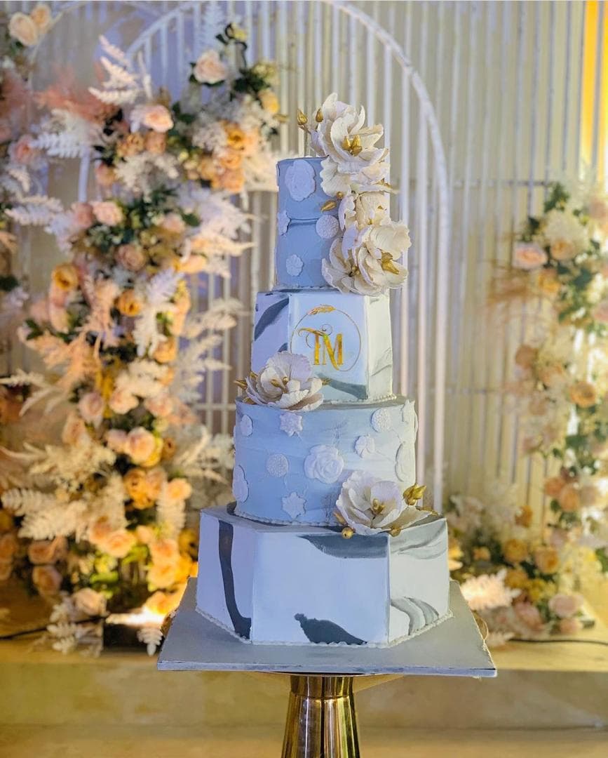 Sparkling Crystal Tier Cake