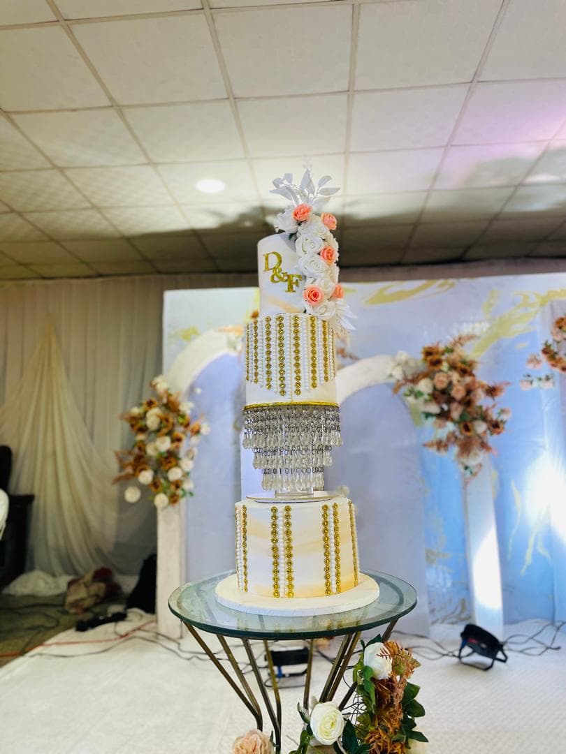 Heavenly Pink Romance Cake